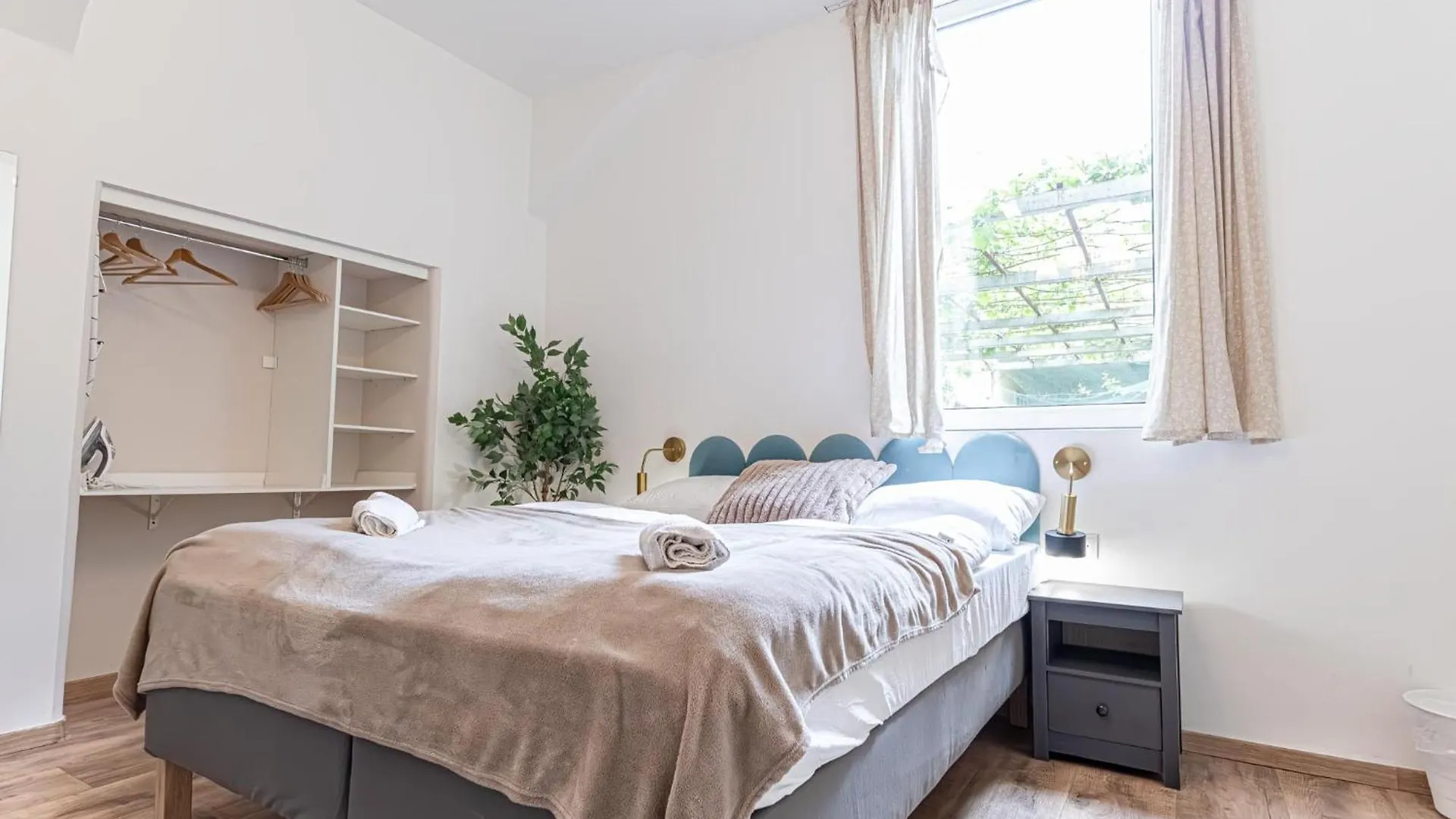 Apartment Trendy Studio Near Westbahnhof With Kitchenette & Smart Tv Vienna Austria