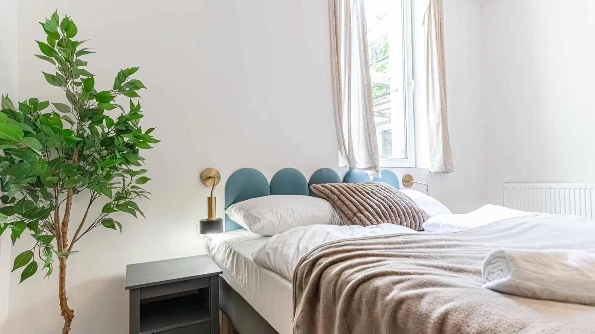 Trendy Studio Near Westbahnhof With Kitchenette & Smart Tv Vienna 0*,  Austria